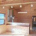 シャワーユニット付き二階建てのリビング２|行方市の注文住宅,ログハウスのような木の家を低価格で建てるならエイ・ワン