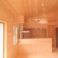 ロフト付きの平屋のリビング｜石岡市の注文住宅,ログハウスのような低価格住宅を建てるならエイ・ワン