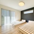 寝室｜行方市のロケーションを活かした60坪ガレージハウスの二階建て