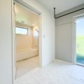 家事動線｜行方市のロケーションを活かした60坪ガレージハウスの二階建て