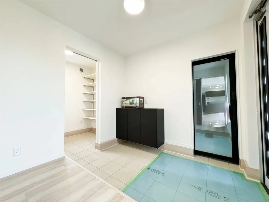 行方市の二階建て｜ロケーションを活かした60坪ガレージハウスの二階建て